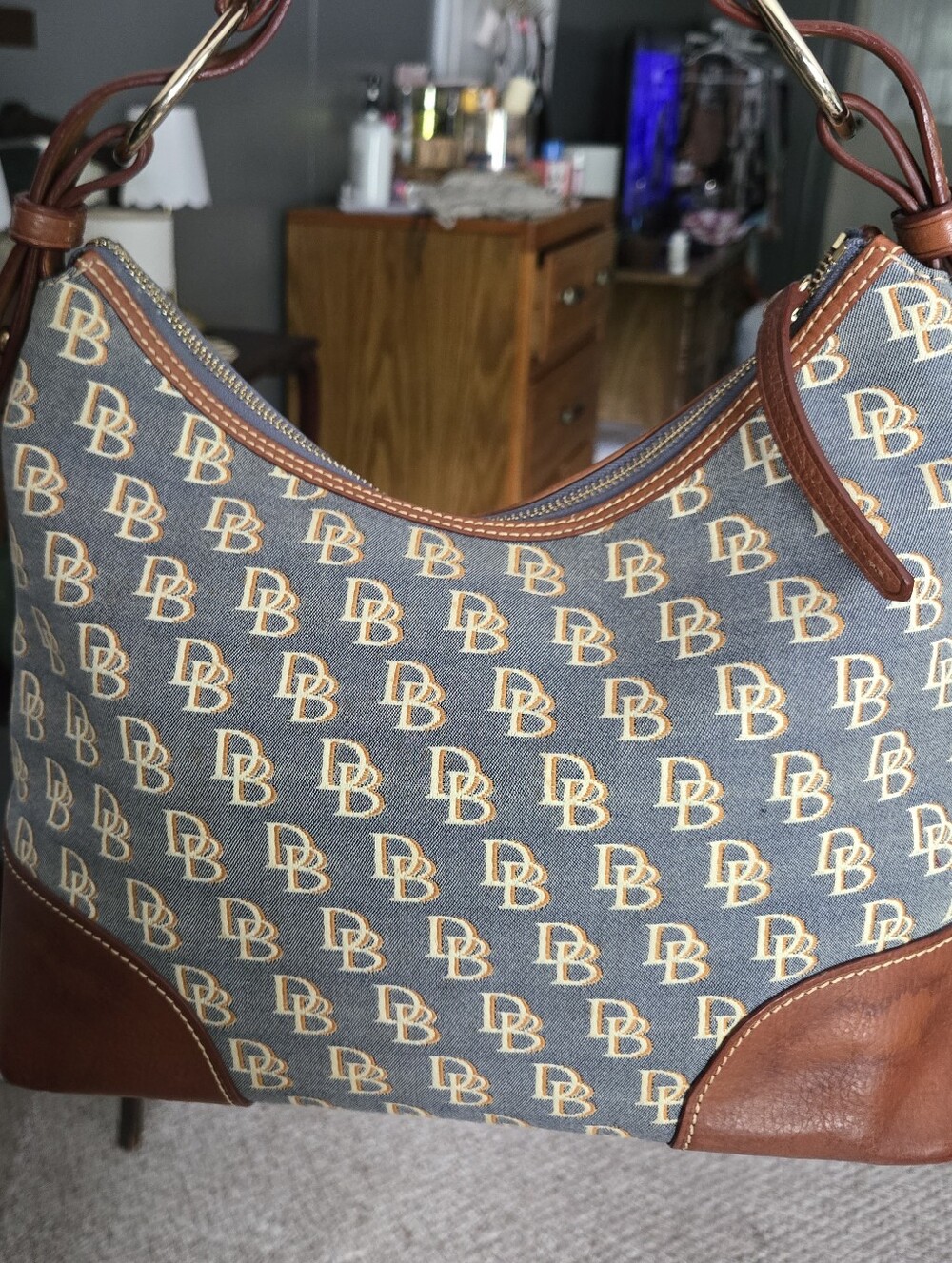 Dooney & Bourke Monogram Gretta Hobo Shoulder Bag - Picture 4 of 10